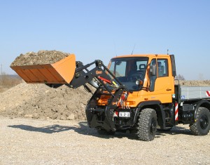 unimog-u400-pom-7244